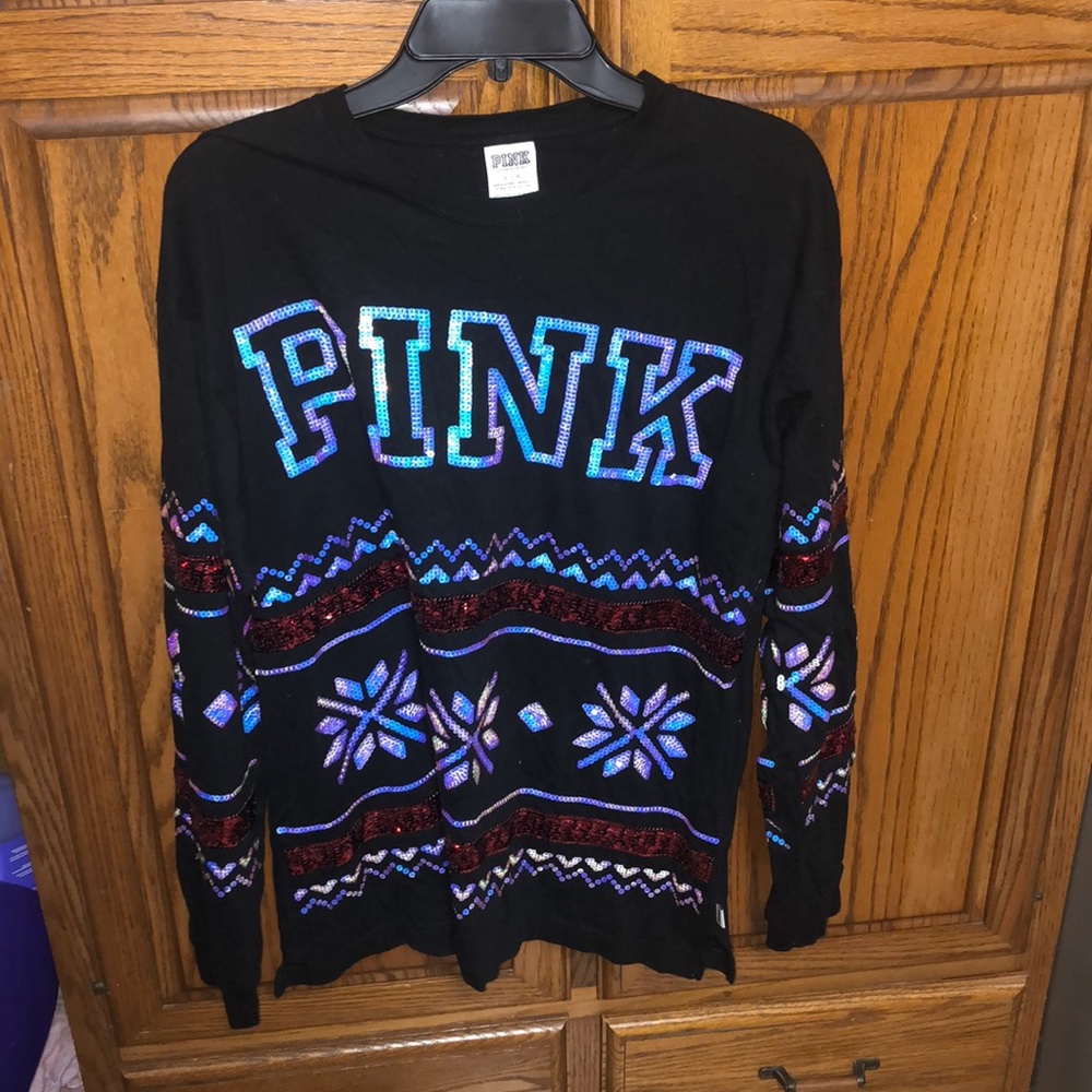 EUC Victoria’s Secret Pink Christmas shirt
